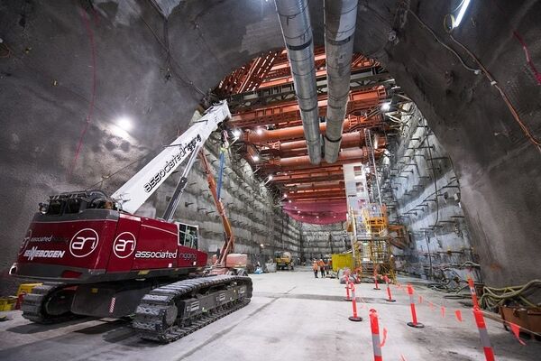 SENNEBOGEN Telescopic Crane 653_Tunnelling_Melbourne